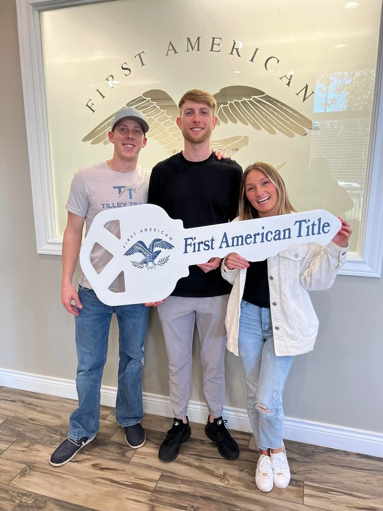 THE TILLEY TEAM CONNECT REALTY Updated July 2024 Contact Agent 23 Photos 2170