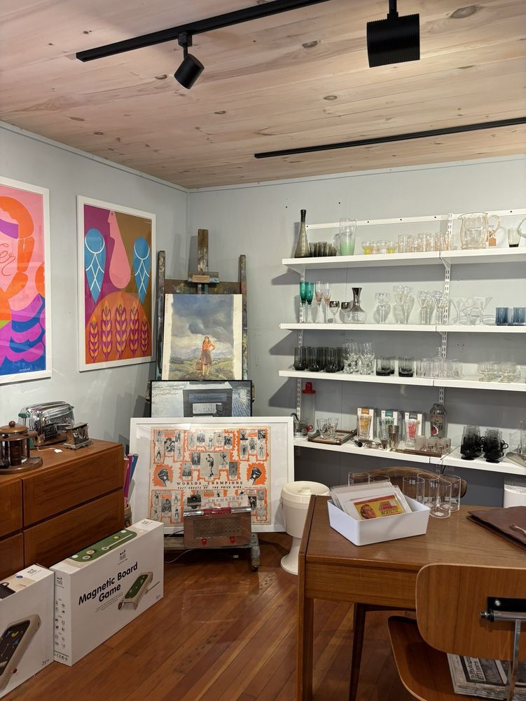 LITT HOME & BOOK Updated October 2024 15 Photos 43 Lower Main St, Callicoon, New York