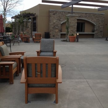 Saint Thomas More Catholic Parish - Lotsa outdoor seating - Churches Near Me - Irvine, California