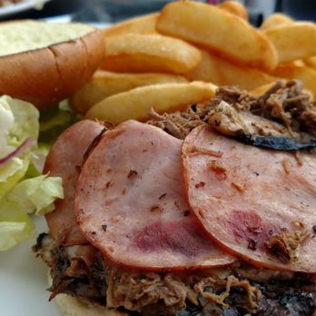 Shingobee on the Bay - Oh No You Didn't burger - Sports Bars Near Me - Walker, Minnesota