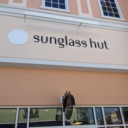 Sunglass Hut