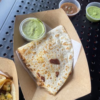 Taco Bamba Herndon - Chicken Chipotle Quesadilla - Tacos Near Me - Herndon, Virginia Taco Bamba Herndon - Chicken Chipotle Quesadilla - Tacos Near Me - Herndon, Virginia