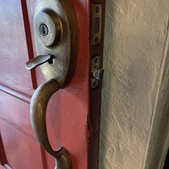 LA Best Locksmith - Weslock lock - Keys & Locksmiths Near Me - Los Angeles, California LA Best Locksmith - Weslock lock - Keys & Locksmiths Near Me - Los Angeles, California