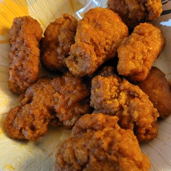 Buffalo Wild Wings - Chicken Wings Near Me - North Babylon, New York