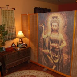 JoAnn M Christy, CMT - Welcome to CharlottesvilleMassageTherapy.com.  I offer tailored massage therapy for pain management and relaxation.