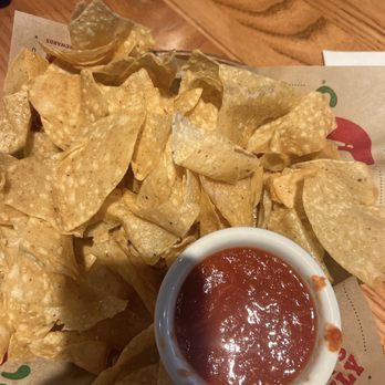 Chili's - Big big chips and salsa - Bars Near Me - Albuquerque, New Mexico