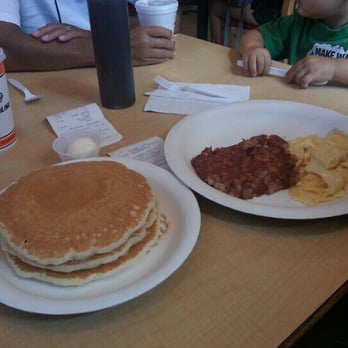Koa Pancake House - Pancakes and Corned beef hash - Breakfast & Brunch Near Me - Honolulu, Hawaii Koa Pancake House - Pancakes and Corned beef hash - Breakfast & Brunch Near Me - Honolulu, Hawaii