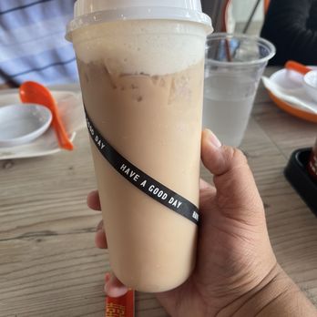 Bun World - Oolong Black Milk Tea - Chinese Near Me - Anaheim, California Bun World - Oolong Black Milk Tea - Chinese Near Me - Anaheim, California