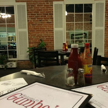 Gumbo's - New American Near Me - Mount Clemens, Michigan