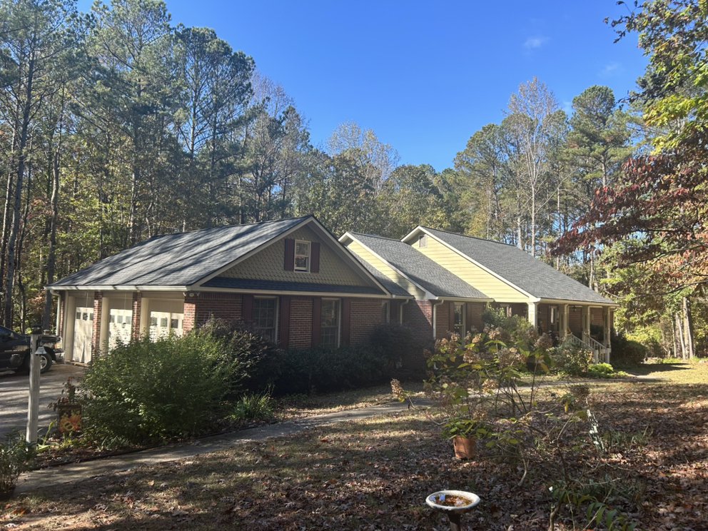 Slide of Maxpro Roofing