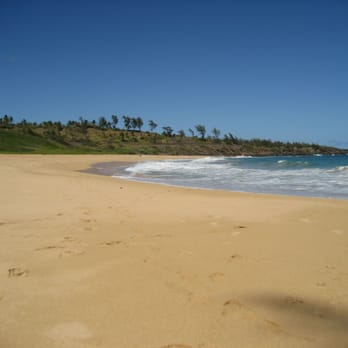 Kauai Path - Kicking it on the beautiful secluded Donkey Beach - Parks Near Me