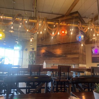 Urban Plates - Urban Plates Atmosphere 3pm - New American Near Me - Dublin, California