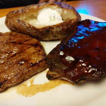 Texas Roadhouse - American Near Me - Humble, Texas