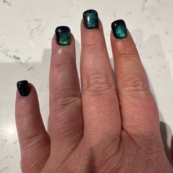 Q Spa Nails - Black powder dip nail with cats eye gel on top. - Nail Salons Near Me - Fort Worth, Texas Q Spa Nails - Black powder dip nail with cats eye gel on top. - Nail Salons Near Me - Fort Worth, Texas