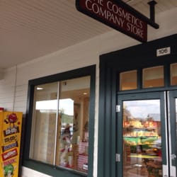 Cosmetic - Store front