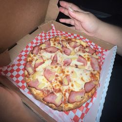 Pizza Twist - Hawaiian pizza