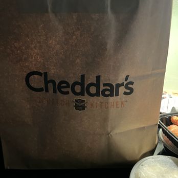 Cheddar's Scratch Kitchen - American Near Me - Jacksonville, Florida