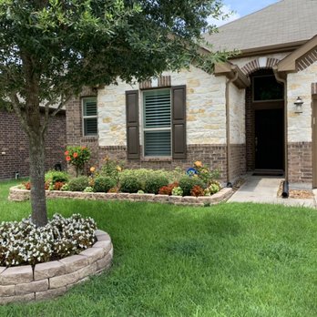 Seventree Landscaping - Plant life - Lawn Services Near Me Seventree Landscaping - Plant life - Lawn Services Near Me