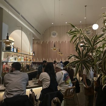 Saffy's - Sunday night at the bar! - Middle Eastern Near Me - Los Angeles, California