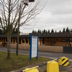 Checkpoint Harry - Am ehem. Kontrollpunkt zum Sperrgebiet: Das Restaurant "Checkpoint Harry"