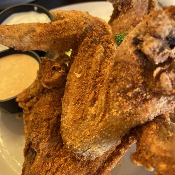 Chartres House - Beer Bar Near Me - New Orleans, Louisiana