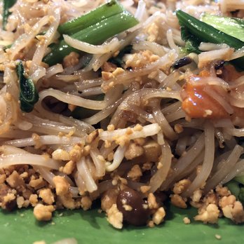 Thai Spice - Vegetarian Pad Thai - Thai Near Me - Indianapolis, Indiana