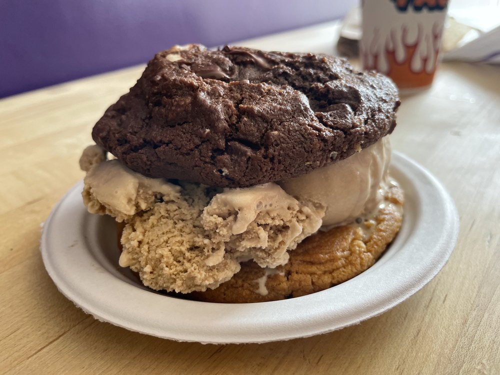 INSOMNIA COOKIES Updated October 2024 51 Photos & 103 Reviews 111