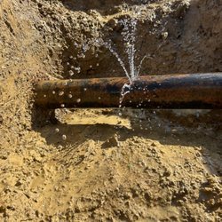 NWA C&S Plumbing - Main waterline to apartment complex crack