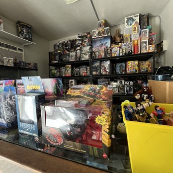 Ligotti's Comics, Cards & Games - Collectibles - Toy Stores Near Me - Santa Rosa, California Ligotti's Comics, Cards & Games - Collectibles - Toy Stores Near Me - Santa Rosa, California