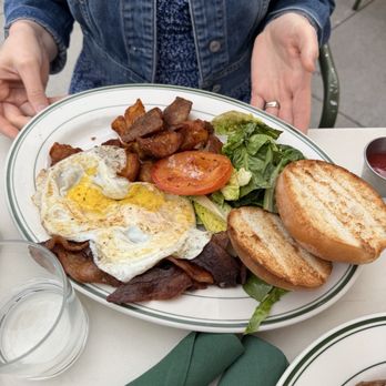 Barrett's Quality Eats - The Standard - Bakeries Near Me - Coralville, Iowa Barrett's Quality Eats - The Standard - Bakeries Near Me - Coralville, Iowa