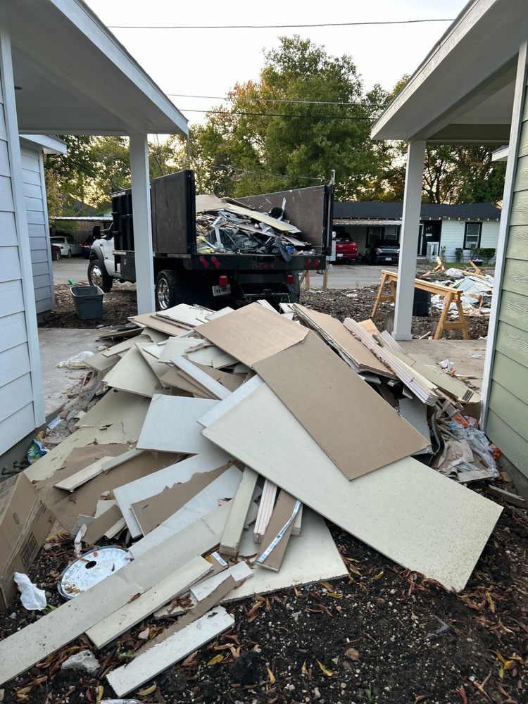 Slide of M & V Roofing, Junk Hauling and More