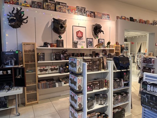 TUCSON GAMES AND GADGETS - Updated January 2026 - 27 Photos & 25 Real ...