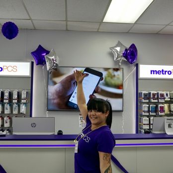 Metro By T-Mobile - Electronics Near Me - Apopka, Florida Metro By T-Mobile - Electronics Near Me - Apopka, Florida