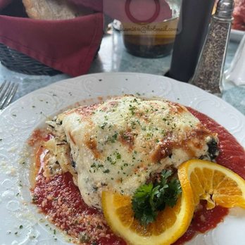 Mama Carolla's - Italian Near Me - Indianapolis, Indiana Mama Carolla's - Italian Near Me - Indianapolis, Indiana