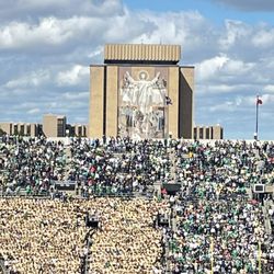Thompson Tours Eileen Minor - Notre Dame Stadium
