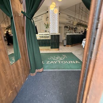 Al Zaytouna Restaurant - Lebanese Near Me - Vienna, 9