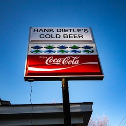 Hank Dietle's Tavern famous cold beer sign is on again! Hank Dietle's Tavern famous cold beer sign is on again!