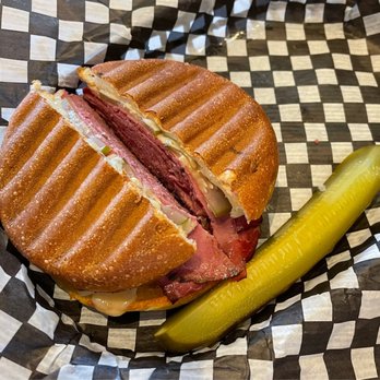 Estrella's Montreal Deli & Cafe - Estrella's Special - Delis Near Me - Langley, British Columbia Estrella's Montreal Deli & Cafe - Estrella's Special - Delis Near Me - Langley, British Columbia