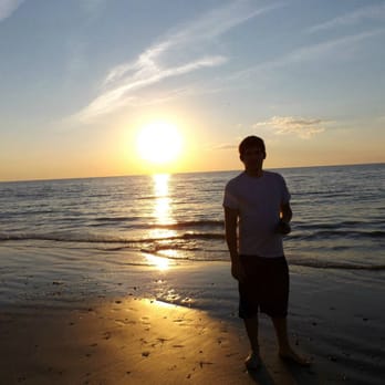 Buckroe Beach and Park - Sunrise - Parks Near Me - Hampton, Virginia