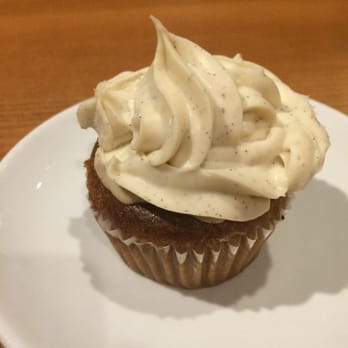 Native Foods - Carrot Cupcake (****) - Desserts Near Me - Glendale, Colorado