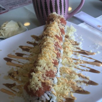 Roll Roll - Shrimp tempura with Crab meat - Japanese Near Me - Los Angeles, California