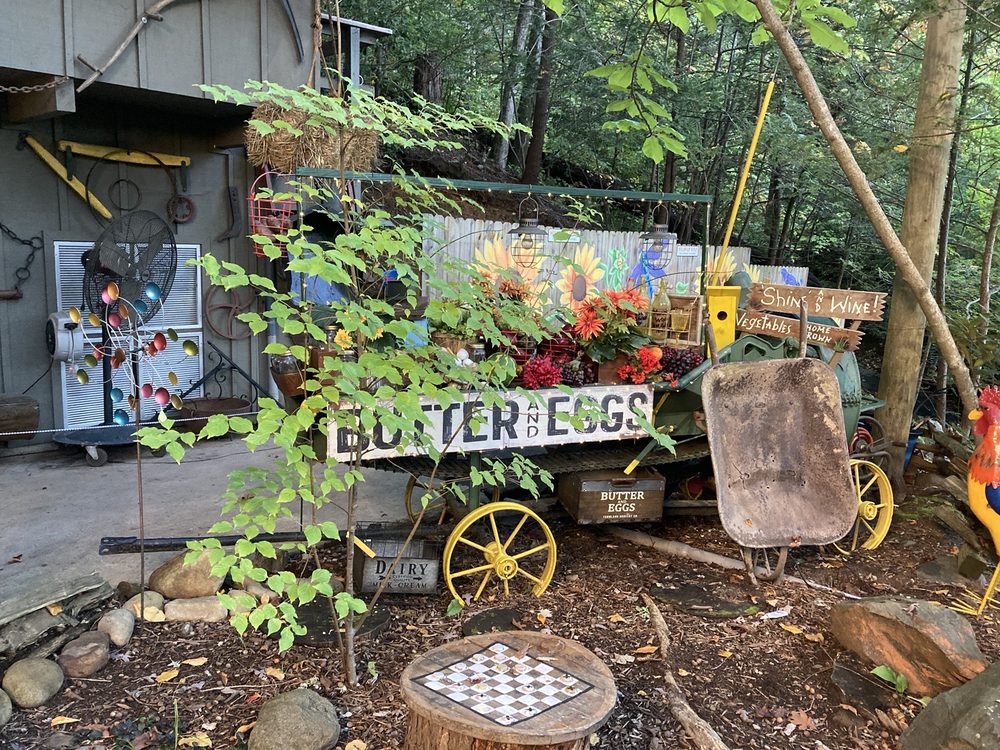 HILLBILLY GOLF 182 Photos & 186 Reviews Mini Golf 340 East Pkwy