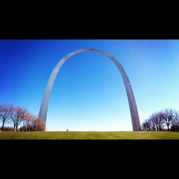 Gateway Arch - Landmarks & Historical Buildings Near Me - St. Louis, Missouri