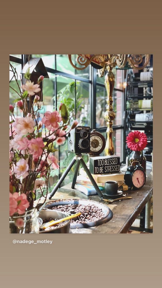 Neverland Coffee Bar