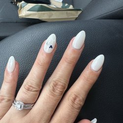 Belle Nail