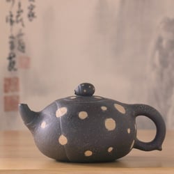 The Fragrant Leaf - Ladybug Yixing Teapot