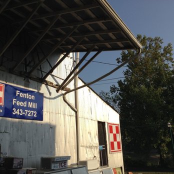 Fenton Feed Mill - Livestock Feed & Supply Near Me - Fenton, Missouri Fenton Feed Mill - Livestock Feed & Supply Near Me - Fenton, Missouri