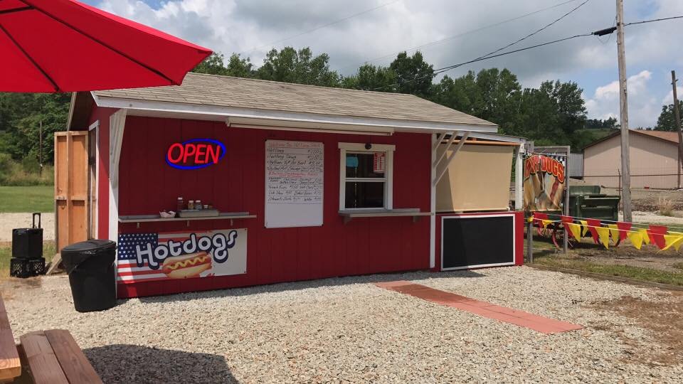 BIG BARN COUNTRY STORE 3189 Pittsburgh Rd, Perryopolis, Pennsylvania