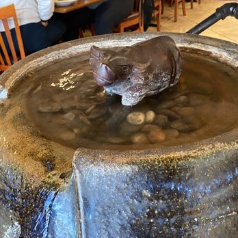 Binh Minh Quan - Fountain - Vietnamese Near Me - Oakland, California Binh Minh Quan - Fountain - Vietnamese Near Me - Oakland, California