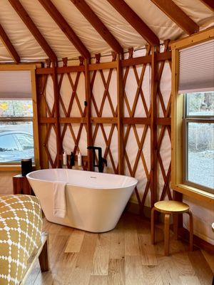 Desolation Hotel Hope Valley by null